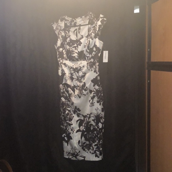 Dress Barn beautiful satin dress - Picture 4 of 6